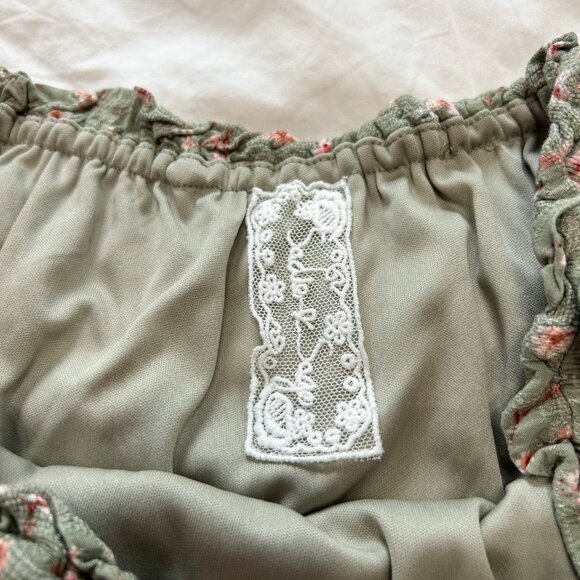 Sadie & Sage Green Floral Ruffle Elastic Waist Mini Skirt Women’s Sz Medium EUC - Picture 6 of 7